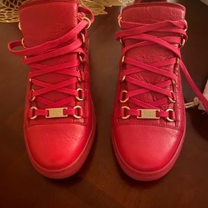 Authentic Balenciaga pelle